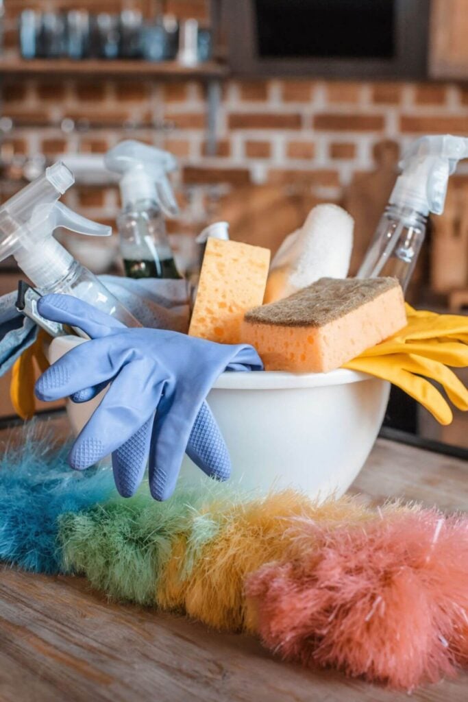 The Best Simple Living Ideas - Make Your Own Cleaning Products - Photo of Cleaning Supplies 
