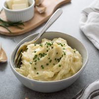 Instant Pot Garlic Mashed Potatoes
