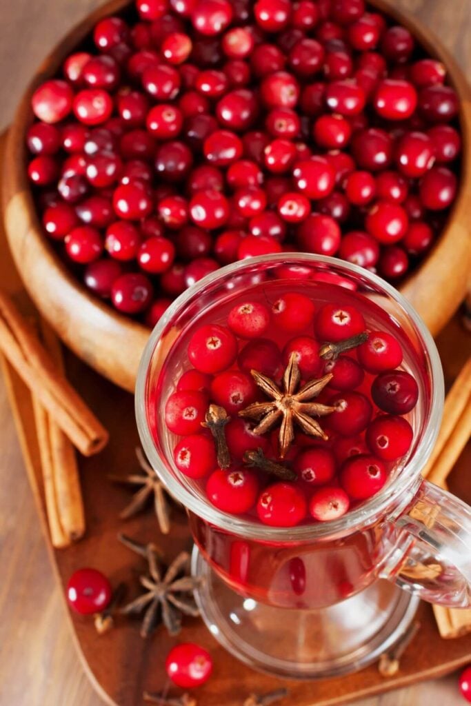 Hot Cranberry Tea Recipe with Fresh Cranberries 
