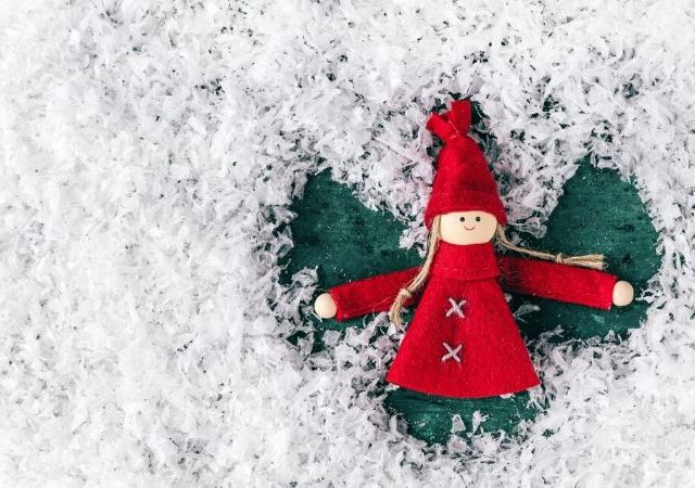 9 Enchanting First Snow Day Traditions