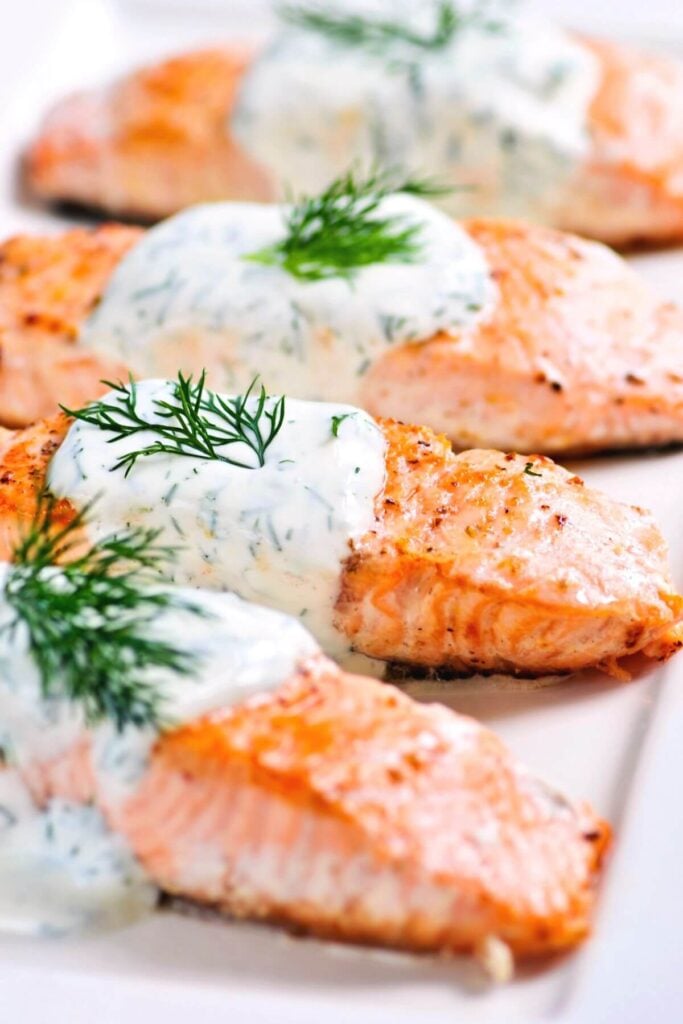 Photo of Baked Salmon with Dill Sauce 