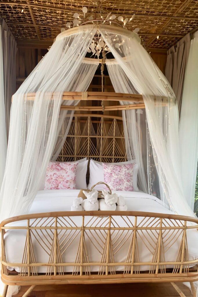 Cozy Hygge Bedroom - Canopy Bed 