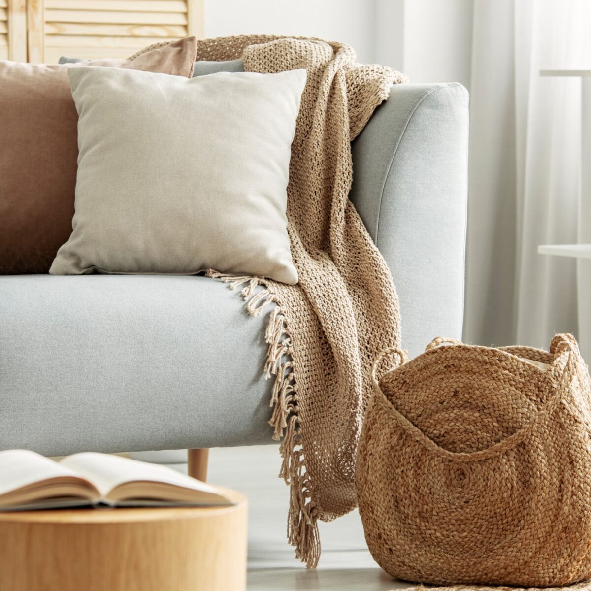 How to Create a Hygge Living Room * Great Ideas! Montana Happy