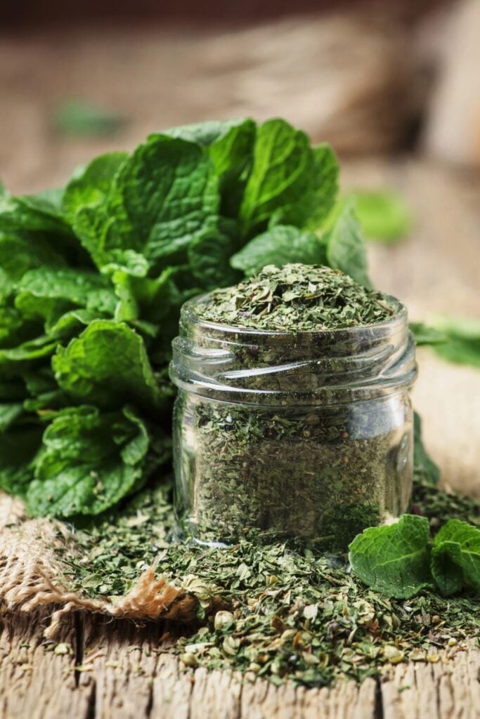 How to Store Mint - Dried Peppermint in a Small Glass Jar