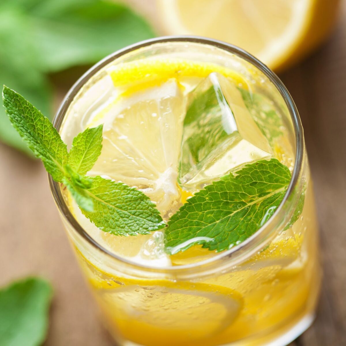 what-to-do-with-mint-leaves-lots-of-ideas-montana-happy