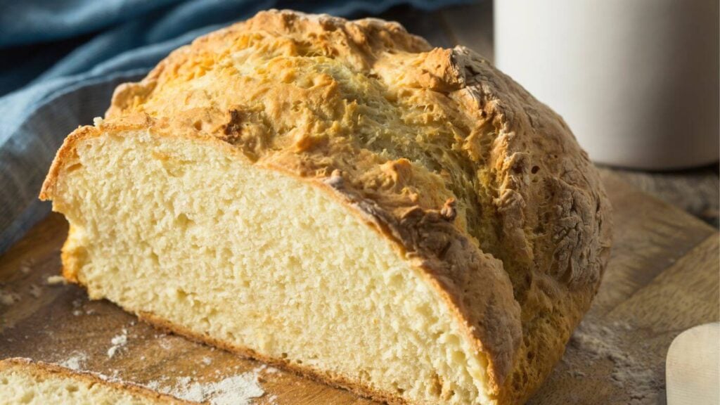 Easy Irish Bread Recipe - Photo of Sliced Irish Bread 