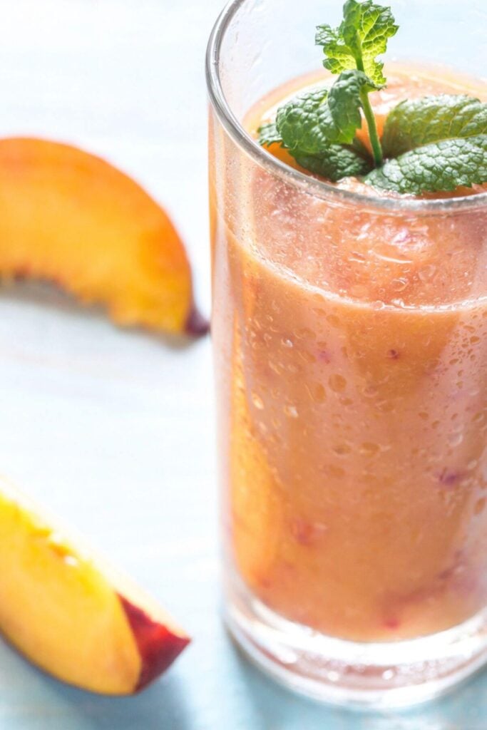 Photo of Homemade Peach Mint Smoothie - What to do with Mint Leaves