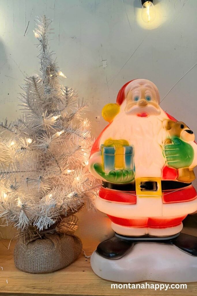 Vintage Christmas Decor - Photo of Vintage Santa Blow Mold