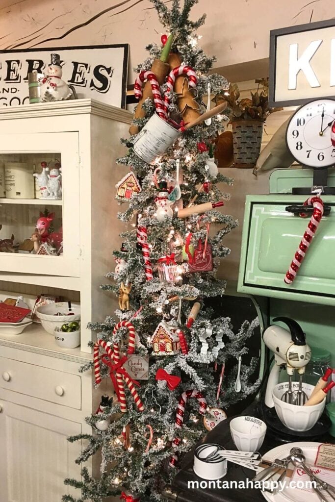 Vintage Christmas Decorations - Kitchen Christmas Tree