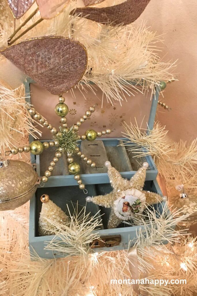 Vintage Christmas Decorations – Vintage Jewelry Box with Ornaments