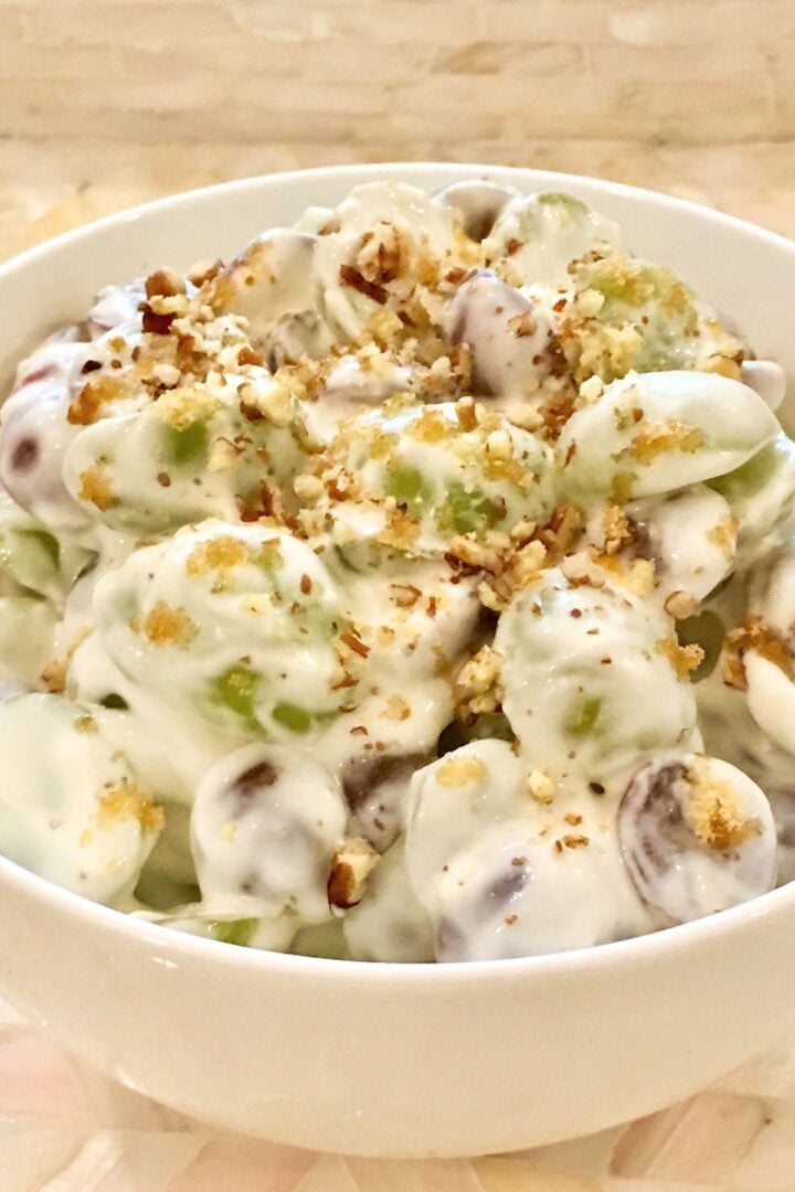 Creamy Grape Salad Recipe