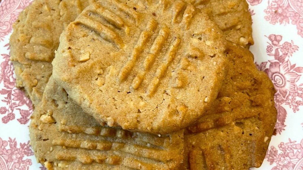 Grandma's Peanut Butter Cookie Recipe 
