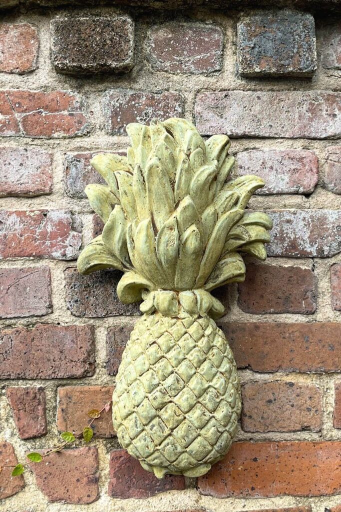 English Garden Design Ideas * Pineapple Garden Wall Decor 