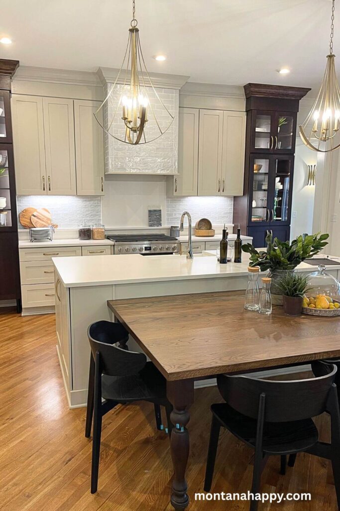 Gorgeous Home Decor Ideas - Black and White Modern Kitchen