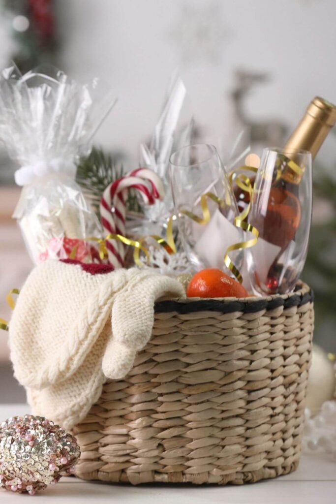 he Best Christmas Gift Basket Ideas - Snowfall and Sparkles Gift Basket 