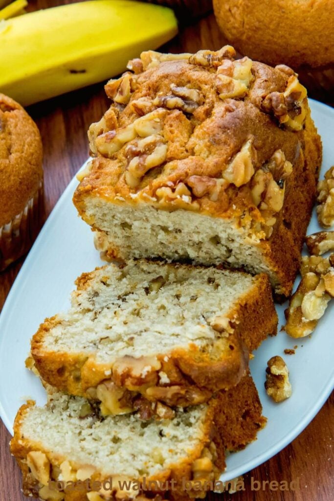 Famous Bakery's Banana Bread with Toasted Walnuts * Banana Bread Recipes 
