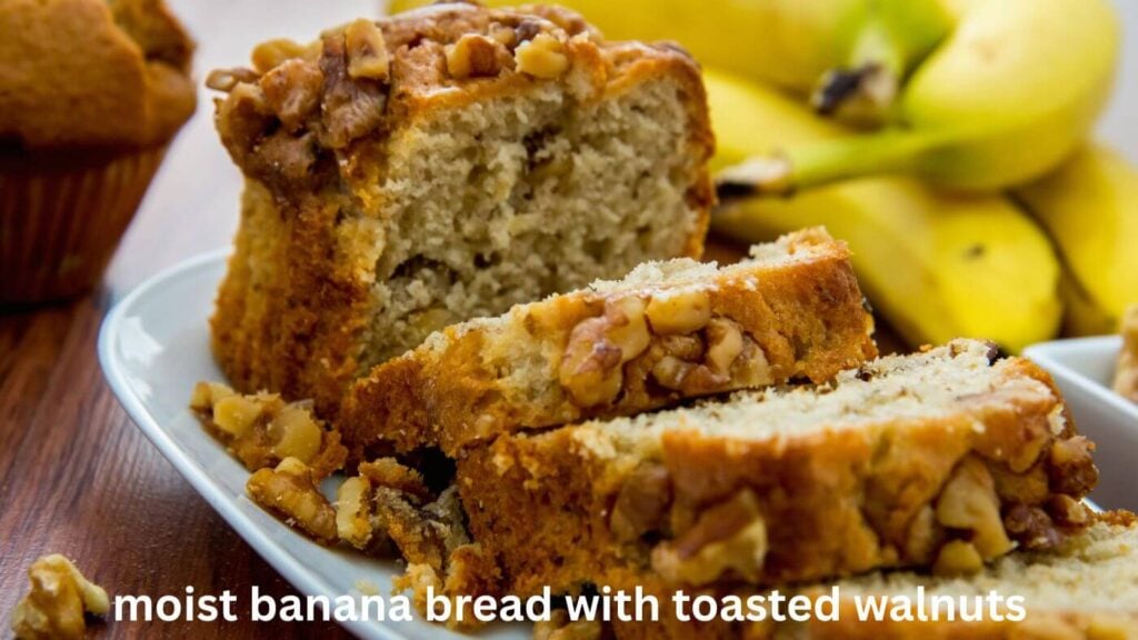 moist banana bread with toasted walnuts * Banana bread recipes 