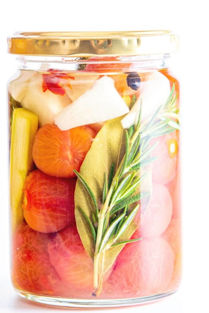 Ultimate List of Quick Pickle Recipes * Photo of Quick Pickled Tomatoes Recipe 