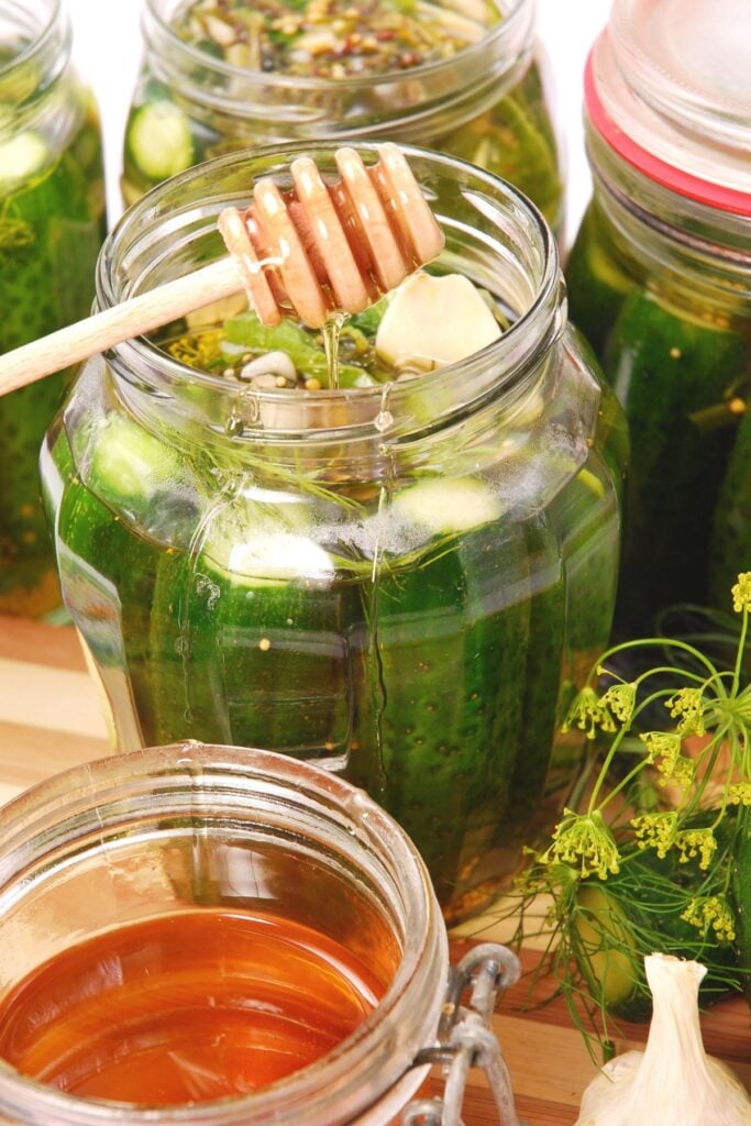 Ultimate List of Quick Pickle Recipes * Photo of Refrigerator Quick Pickles Recipe 